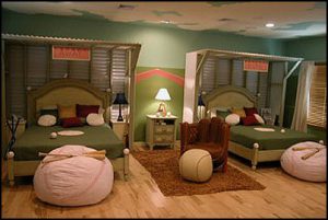 baseball-themed-bedroom-with-big-baseball-pillows