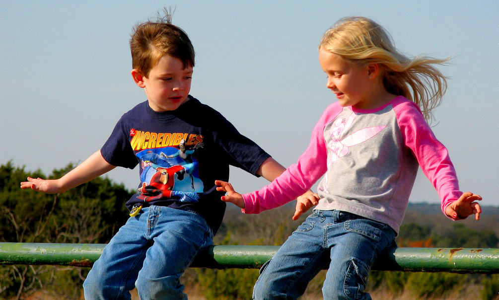 kids-balancing-cropped