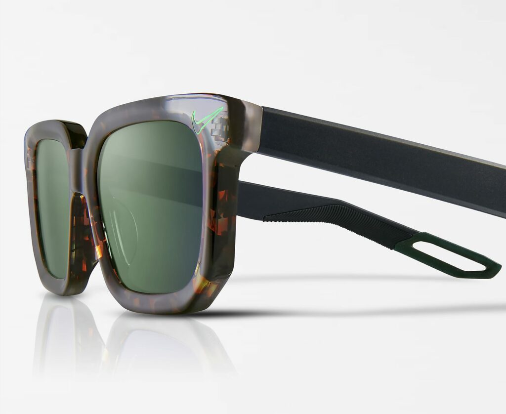 nike mirrored sunglasses