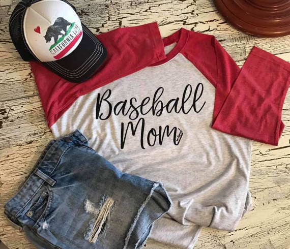 baseball mom outfit