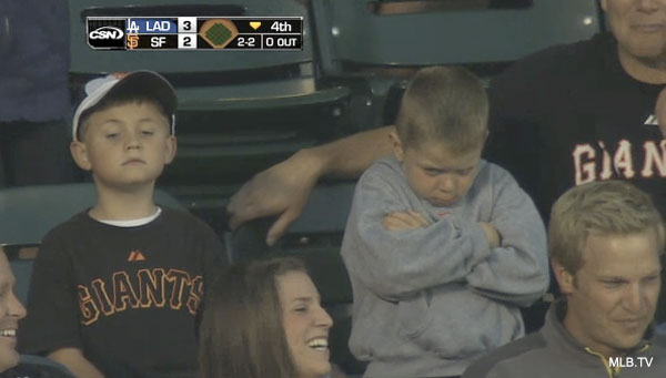 u_mad_bro_young_giants_fan_pouts_big_time_over_foul_ball