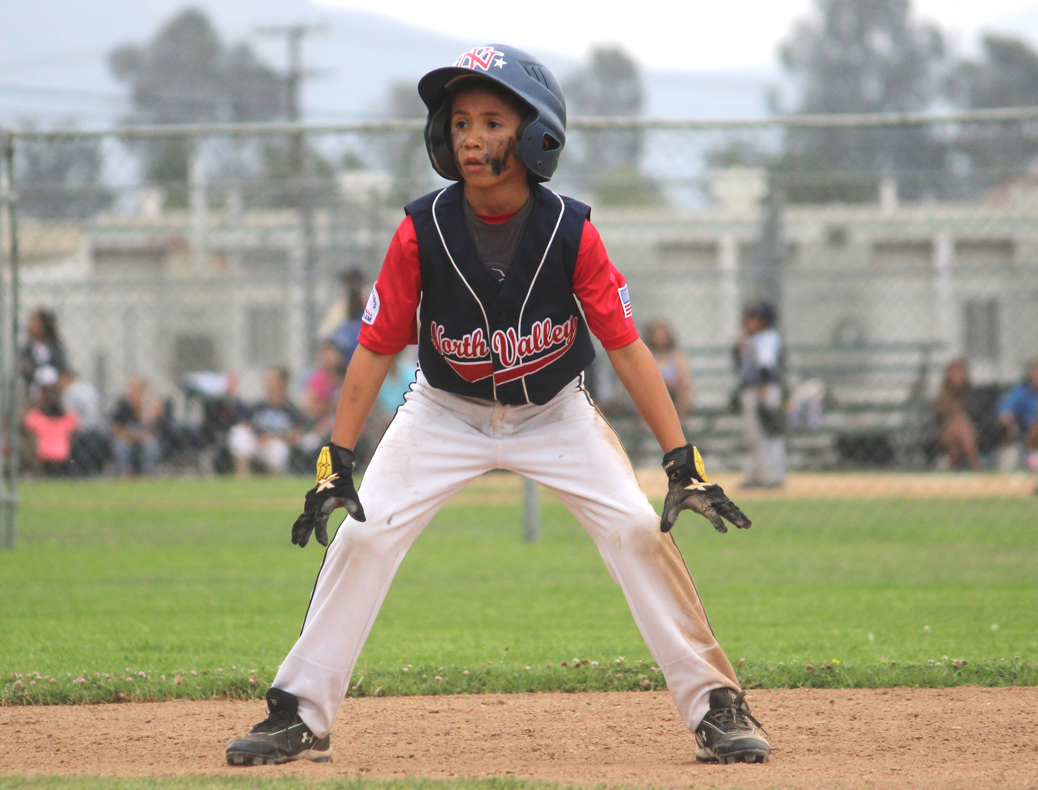 base runner with eye black